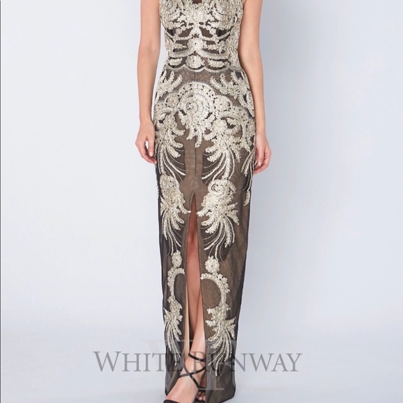 ✨HOST PICK✨ Jadore Gold Lace Mesh Formal Gown - Picture 5 of 9